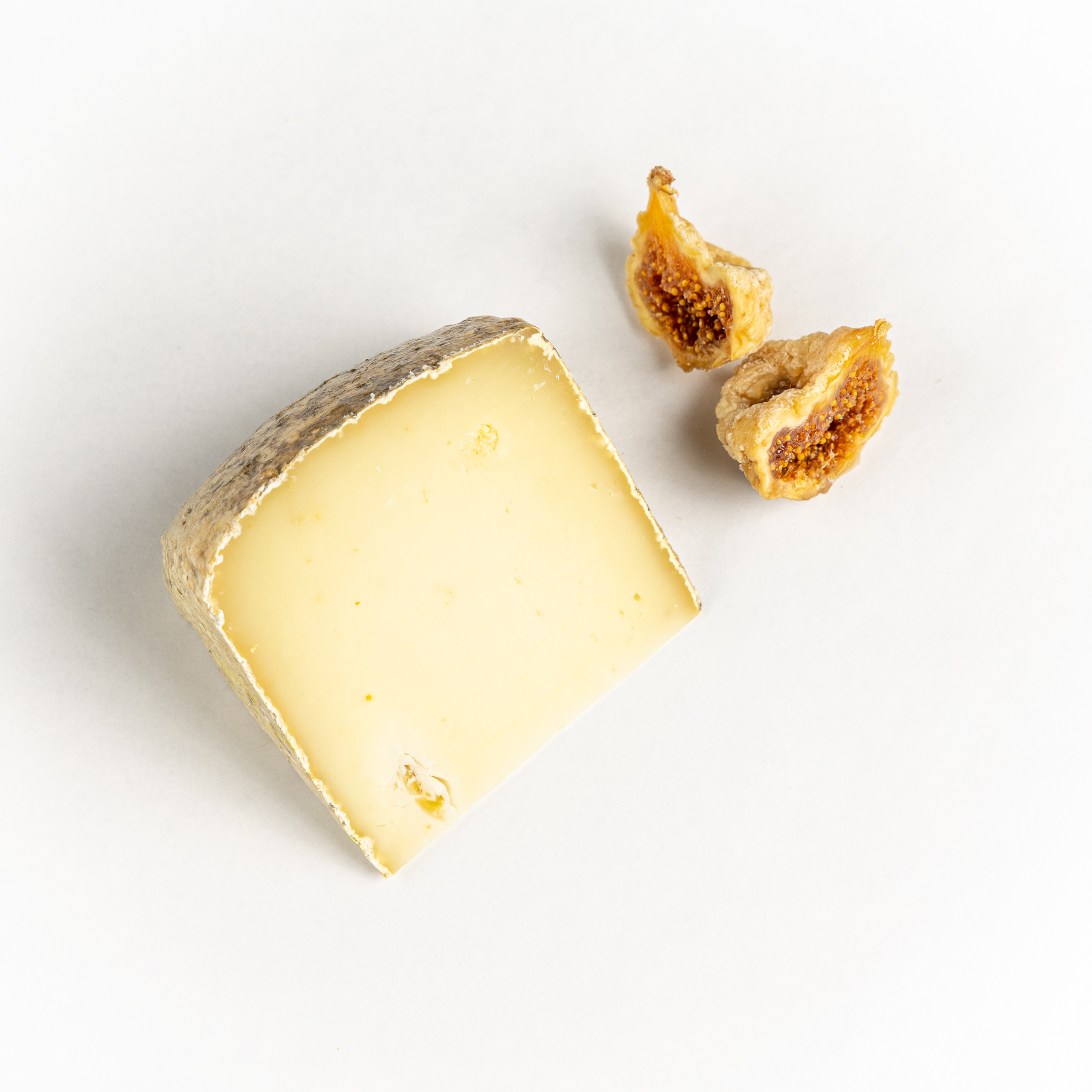 Brandintas avių pieno sūris pecorino su figomis 300g